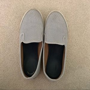 Sperry slide on shoes